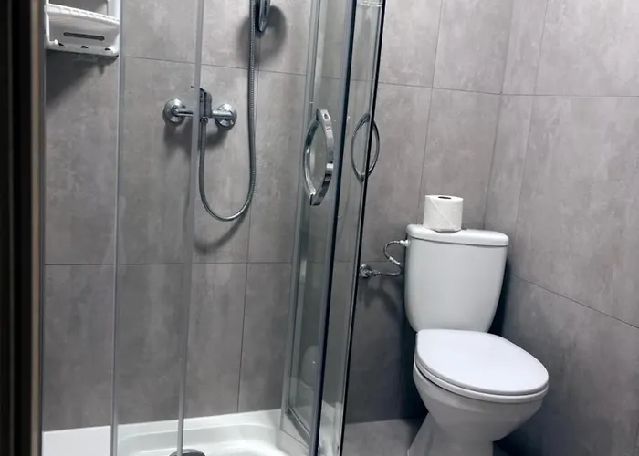 U Francuza Oda ve Kahvaltı